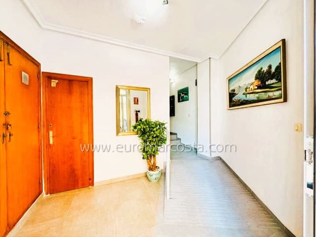 Apartamento de 2 habitaciones en La Mata, Torrevieja en venta - 149.000 € (Ref: 9848112)