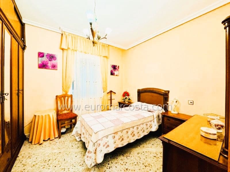 Apartamento de 2 habitaciones en La Mata en venta - 149.000 € (Ref: 9848112)