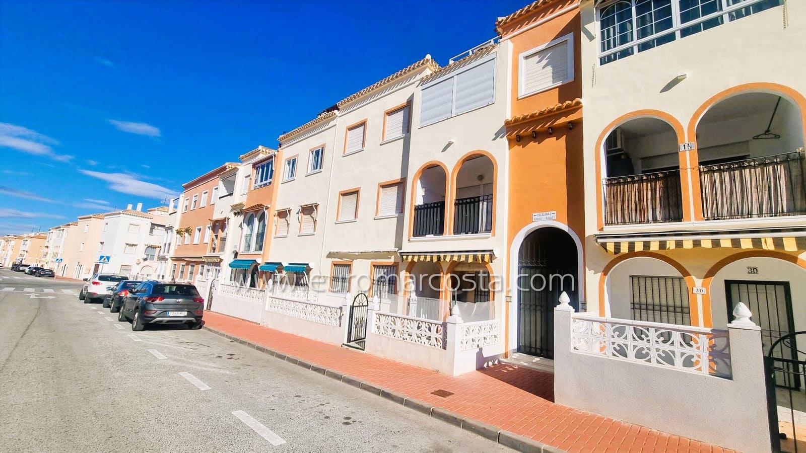 2 Zimmer Apartment zu verkaufen in Torrevieja - 138.500 € (Ref: 9848216)