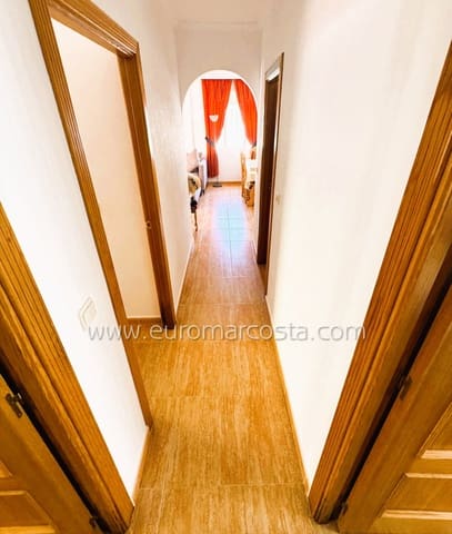 3 slaapkamer Villa te koop in Zona Pueblo, Guardamar del Segura met zwembad garage - € 219.500 (Ref: 9856174)