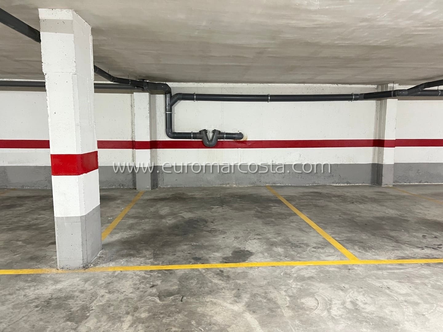 Garage til salg i Guardamar del Segura - € 15.500 (Ref: 9891158)