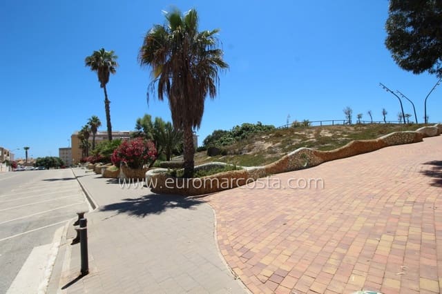 Garage te koop in Zona Pueblo, Guardamar del Segura - € 15.500 (Ref: 9891158)