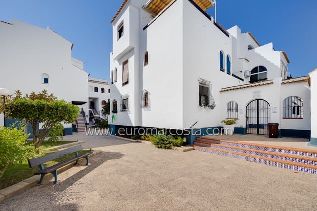 2 chambre Bungalow à vendre à Torrevieja avec piscine - 139 500 € (Ref: 9893212)