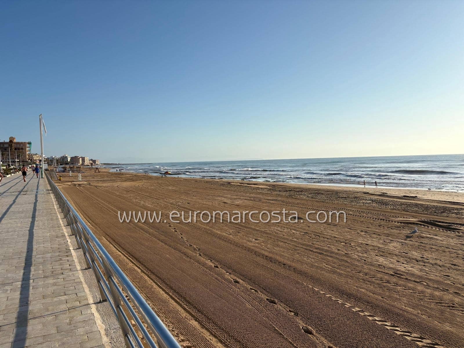 2 slaapkamer Appartement te koop in La Mata - € 189.500 (Ref: 9893213)