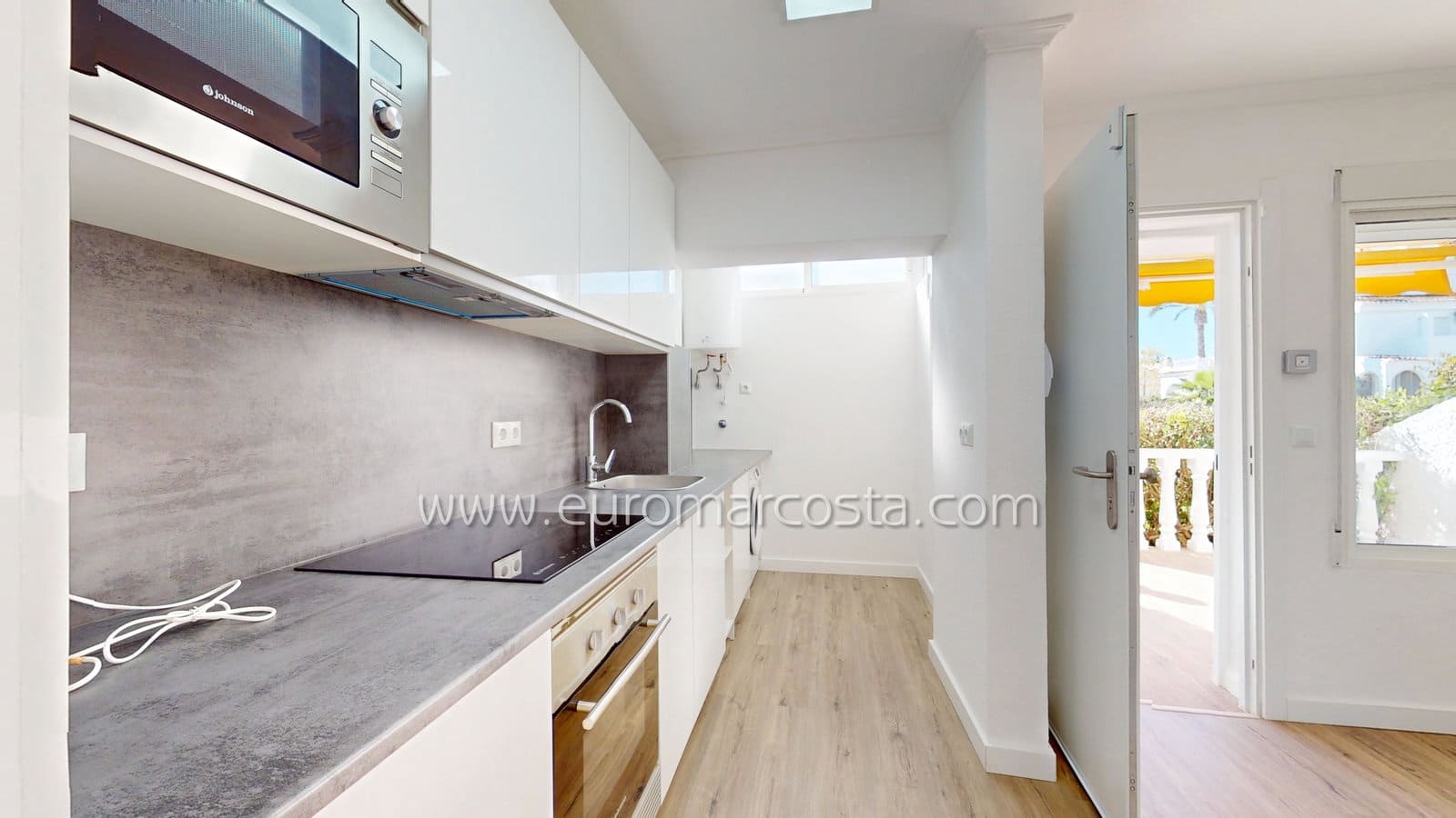 Bungalow de 2 habitaciones en Orihuela Costa en venta - 199.000 € (Ref: 9893214)