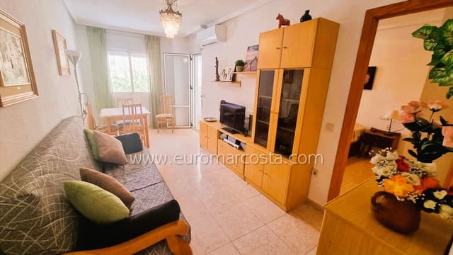 Apartamento de 1 habitación en Torrevieja en venta con piscina - 108.000 € (Ref: 9938995)