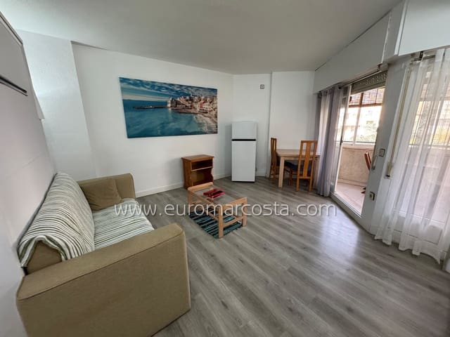 Studio til salgs i Torrevieja med svømmebasseng - € 99 500 (Ref: 9938996)