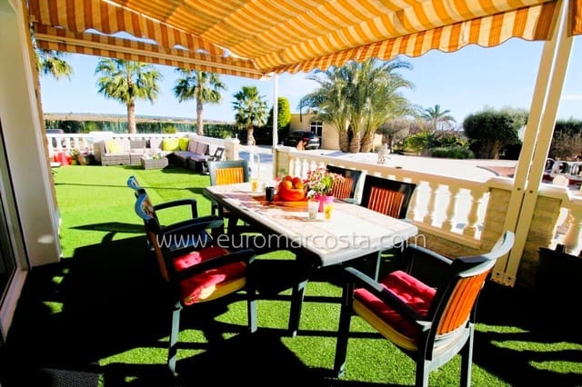 6 quarto Quinta/Casa Rural para venda em Las Bayas, Elche / Elx com piscina garagem - 1 350 000 € (Ref: 9968909)