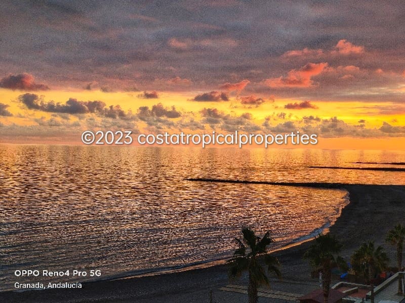 4 bedroom Beach Apartment for sale in La Mamola, Polopos with garage