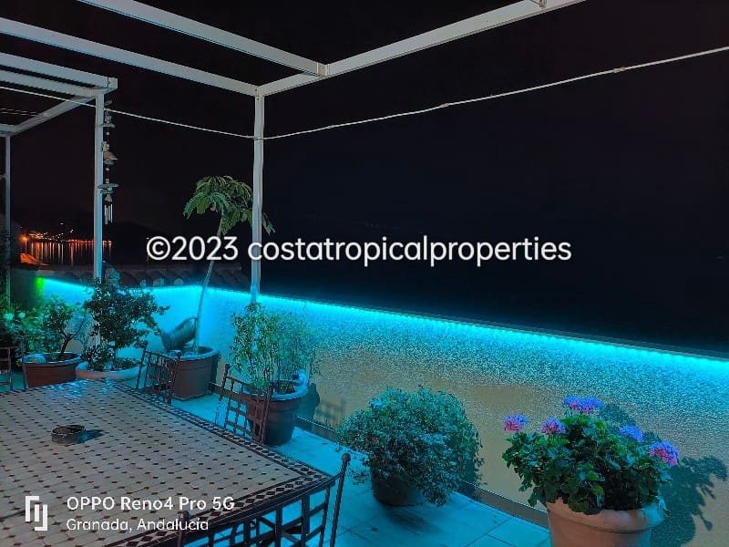 4 bedroom Beach Apartment for sale in La Mamola, Polopos with garage