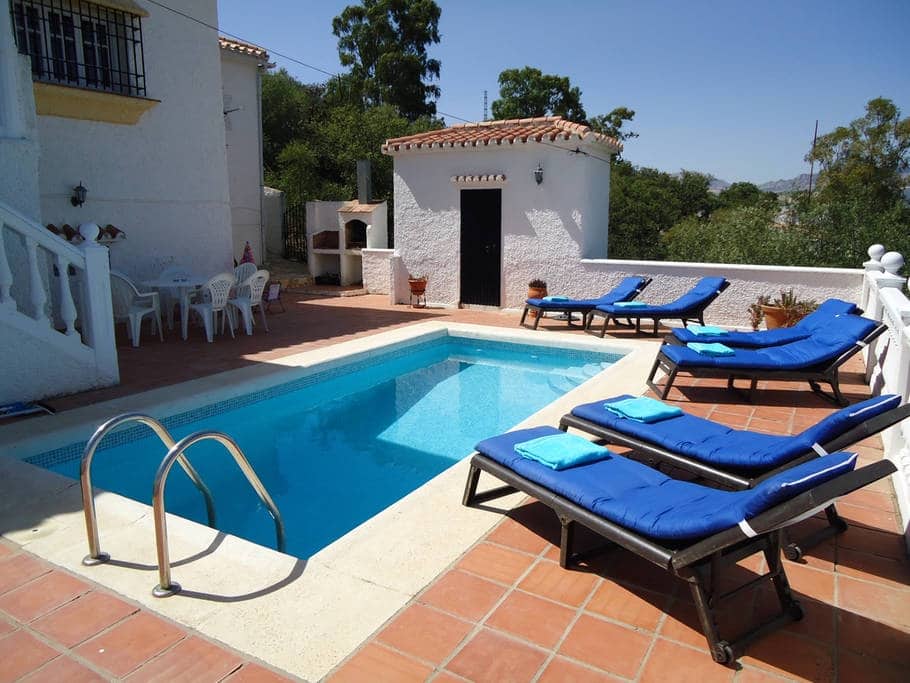 3 bedroom Villa for sale in Almogía with pool garage € 245,000 (Ref
