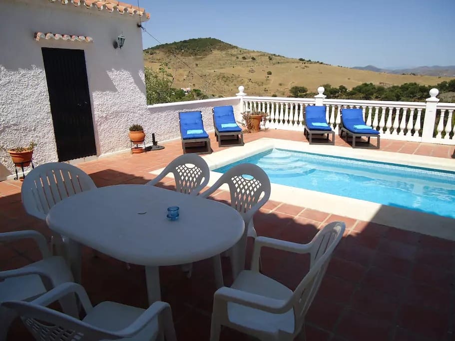 3 bedroom Villa for sale in Almogía with pool garage € 245,000 (Ref
