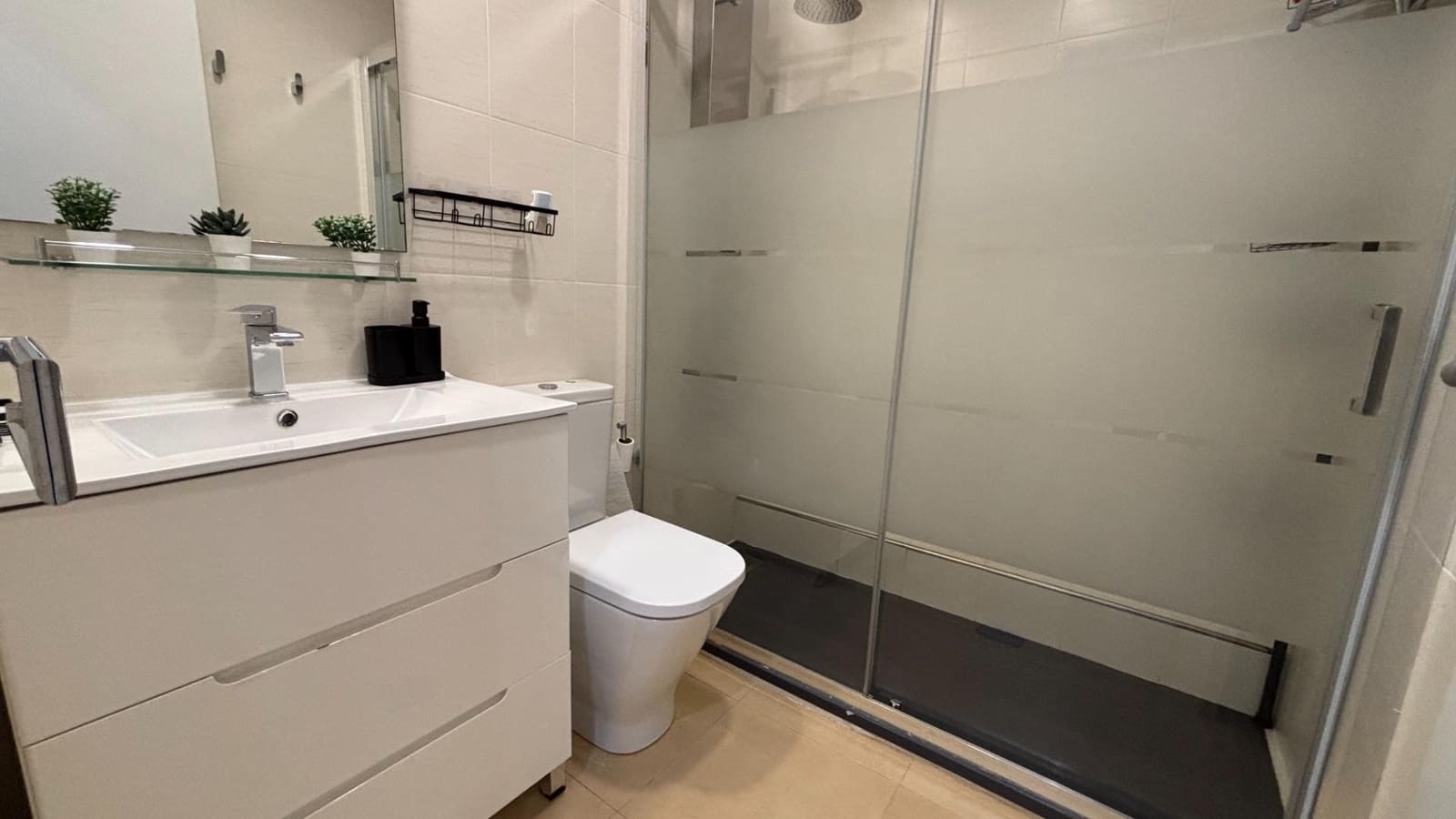 3 slaapkamer Appartement te koop in Condado de Alhama met zwembad - € 140.000 (Ref: 10059061)