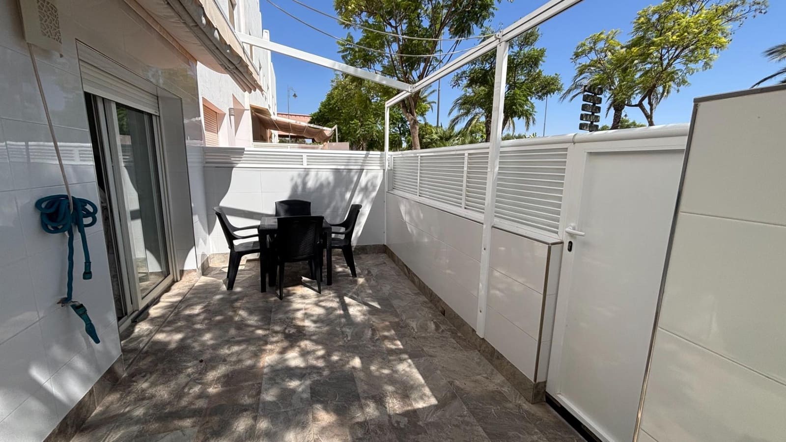 3 slaapkamer Appartement te koop in Condado de Alhama met zwembad - € 140.000 (Ref: 10059061)