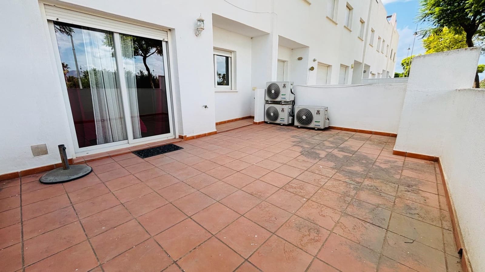 3 Zimmer Apartment zu verkaufen in Condado de Alhama mit Pool - 127.000 € (Ref: 10075641)