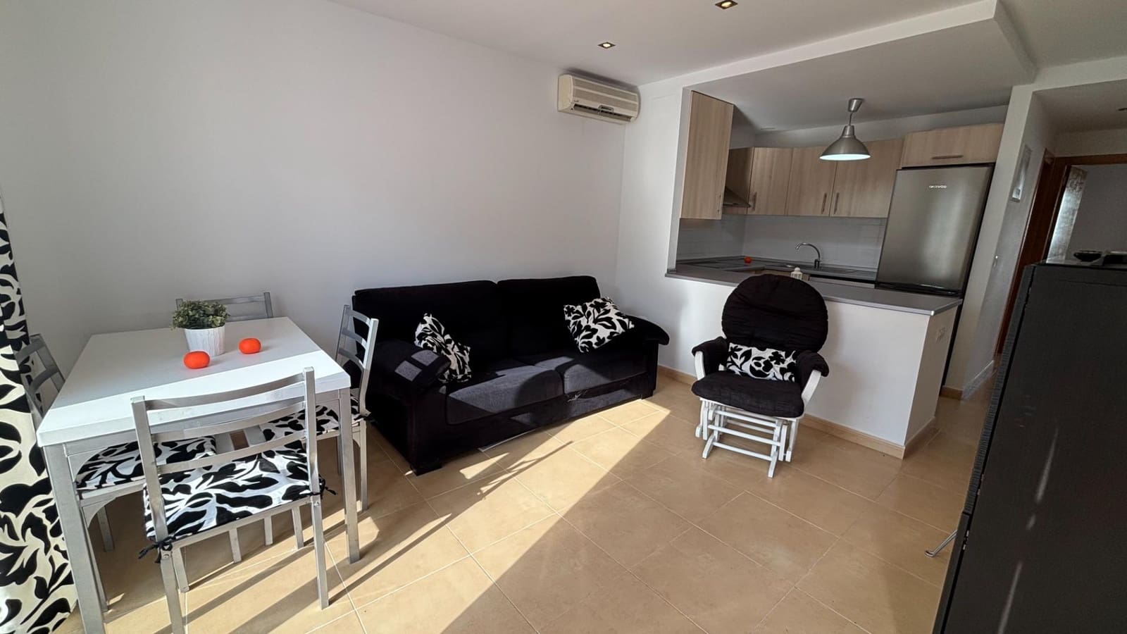 3 chambre Appartement à vendre à Alhama de Murcia avec piscine - 129 900 € (Ref: 10098394)