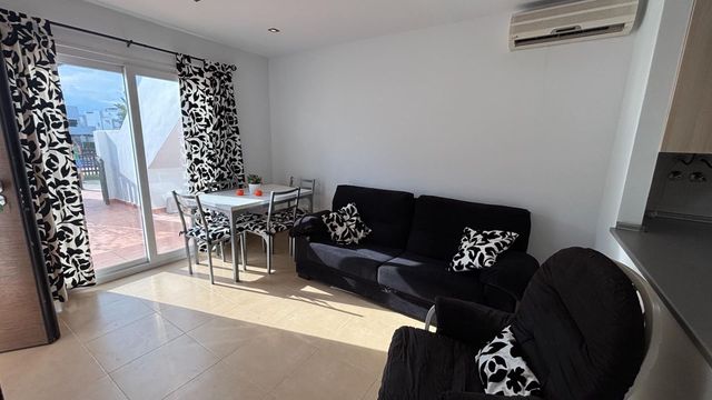 3 chambre Appartement à vendre à Alhama de Murcia avec piscine - 129 900 € (Ref: 10098394)