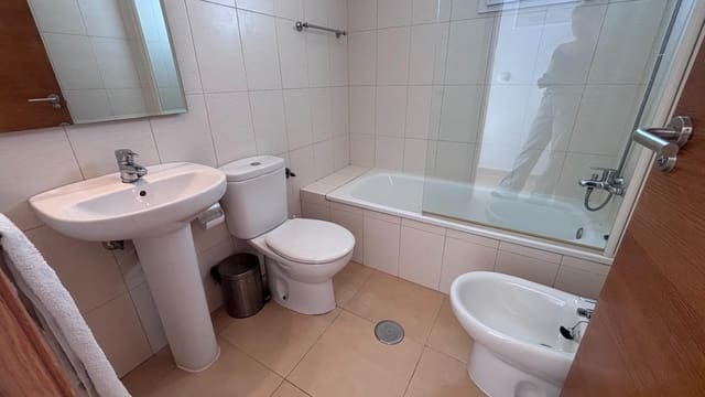 2 makuuhuone Huoneisto myytävänä paikassa Alhama de Murcia mukana uima-altaan - 115 000 € (Ref: 10142614)