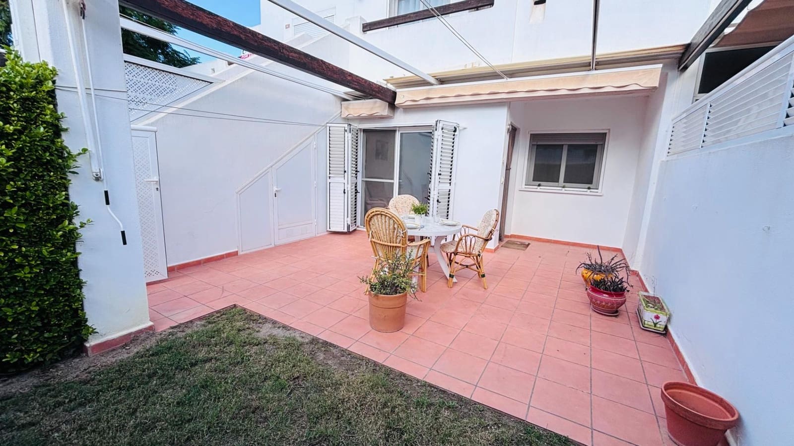 3 soveværelse Lejlighed til salg i Condado de Alhama med swimmingpool - € 142.000 (Ref: 10155271)