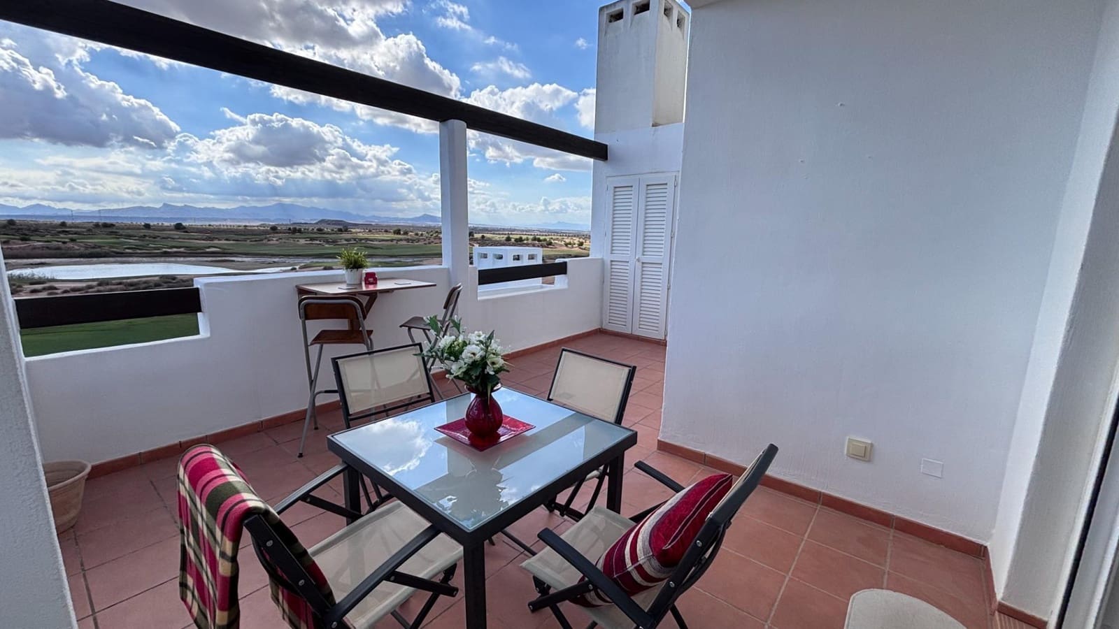 2 slaapkamer Appartement te koop in Condado de Alhama met zwembad - € 119.900 (Ref: 10165028)