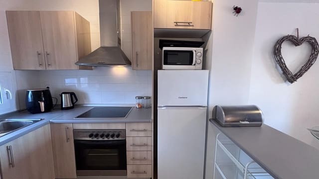 Apartamento de 2 habitaciones en Alhama de Murcia en venta con piscina garaje - 125.000 € (Ref: 10168726)