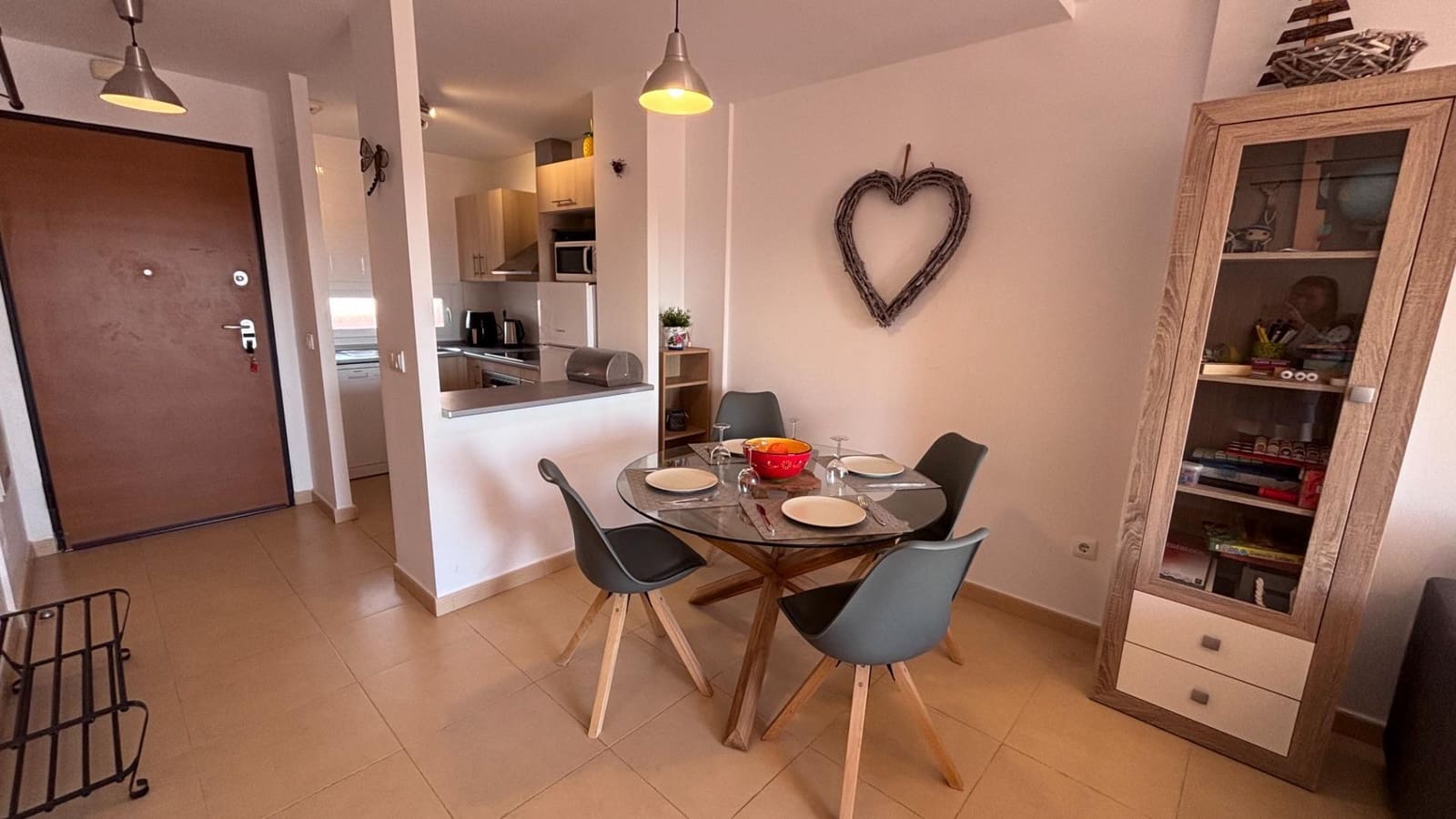 Apartamento de 2 habitaciones en Alhama de Murcia en venta con piscina garaje - 125.000 € (Ref: 10168726)