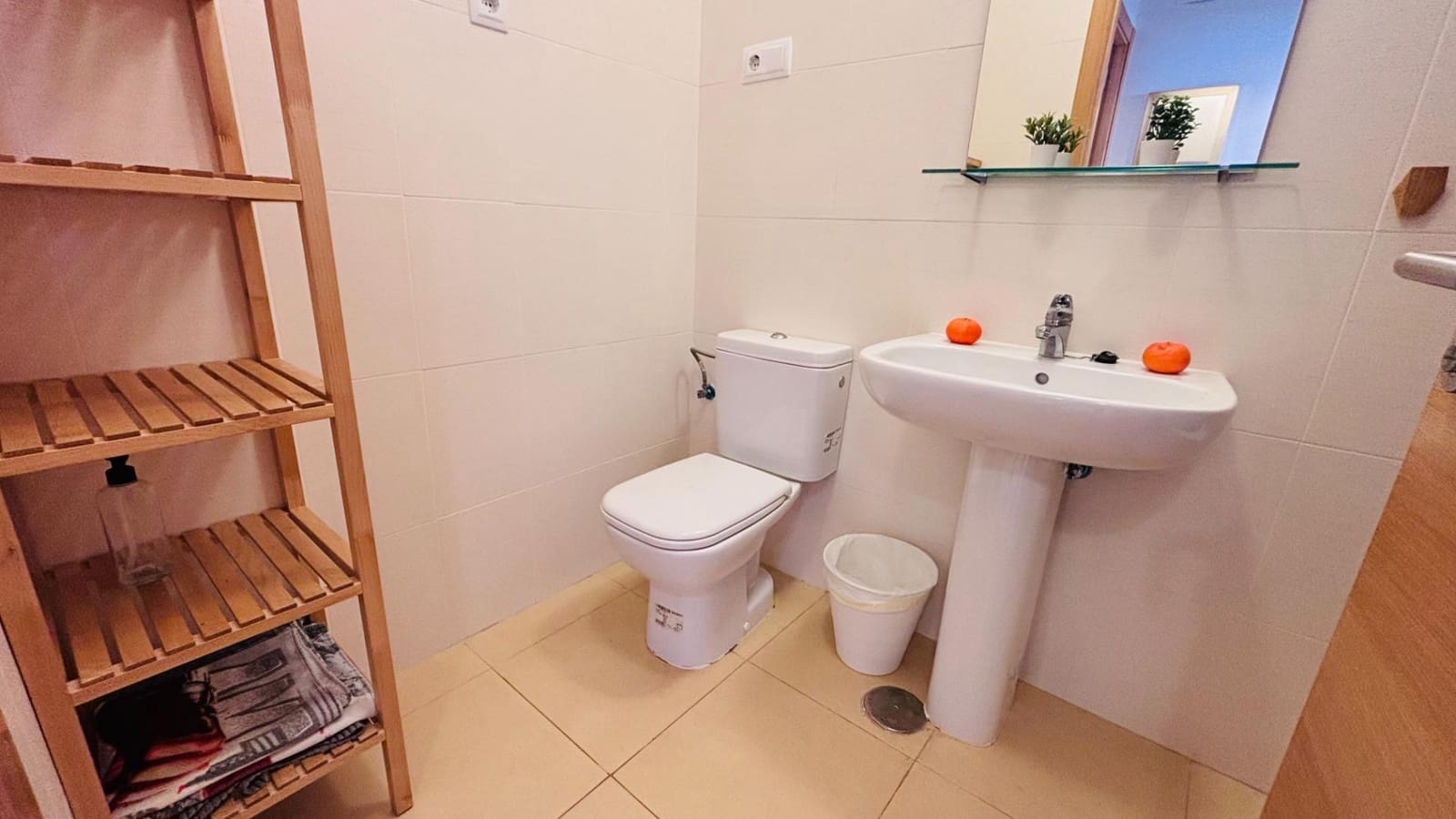 Apartamento de 2 habitaciones en Alhama de Murcia en venta con piscina garaje - 125.000 € (Ref: 10168726)