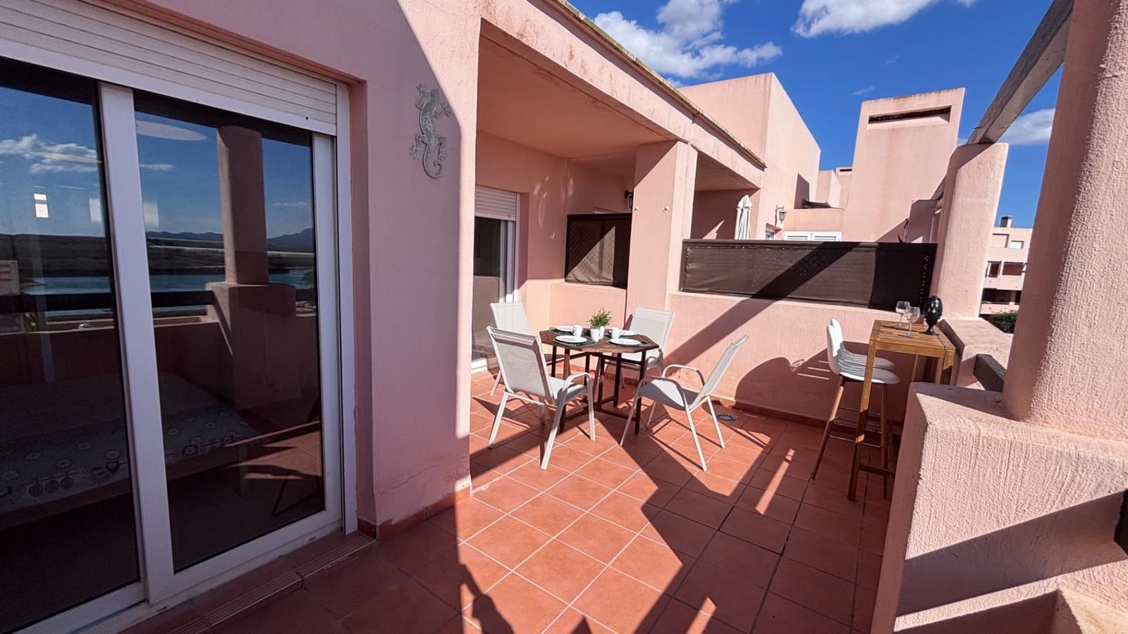 Apartamento de 2 habitaciones en Alhama de Murcia en venta con piscina garaje - 125.000 € (Ref: 10168726)