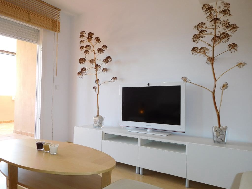 2 Zimmer Apartment zu vermieten in Condado de Alhama mit Pool - 600 € (Ref: 3524799)