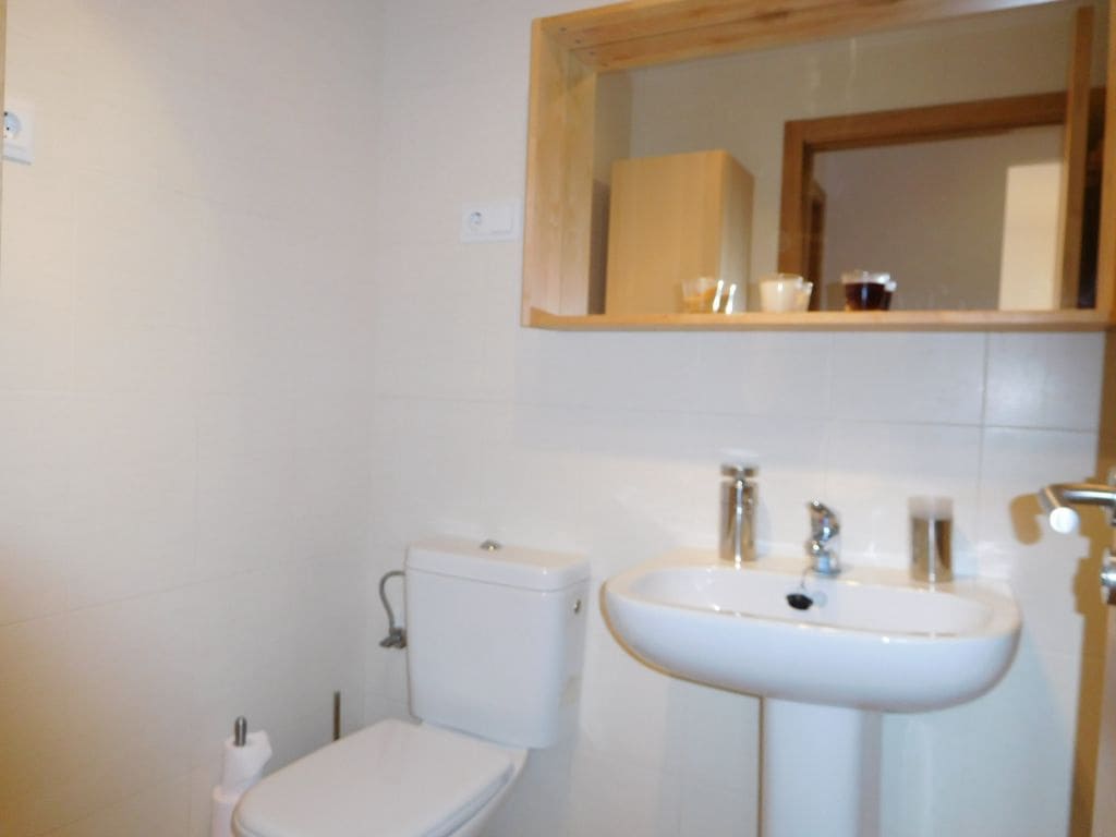 2 Zimmer Apartment zu vermieten in Condado de Alhama mit Pool - 600 € (Ref: 3524799)