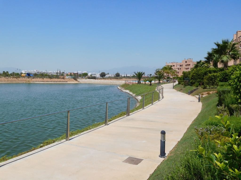 2 Zimmer Apartment zu vermieten in Condado de Alhama mit Pool - 600 € (Ref: 3524799)