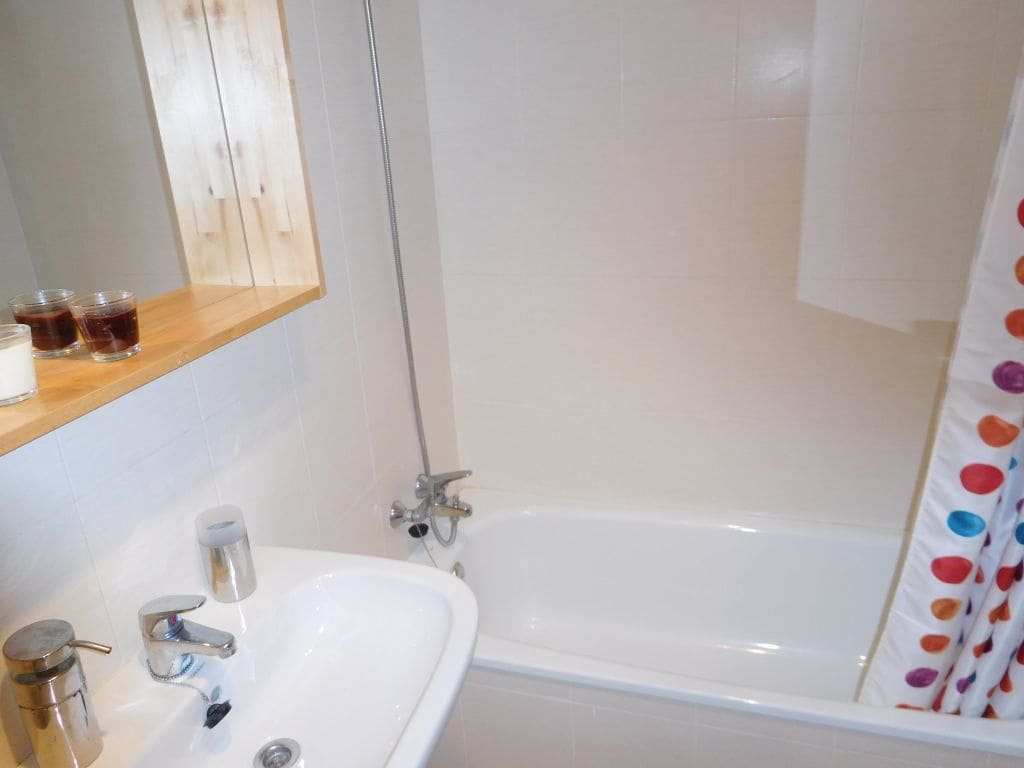 2 Zimmer Apartment zu vermieten in Condado de Alhama mit Pool - 600 € (Ref: 3524799)