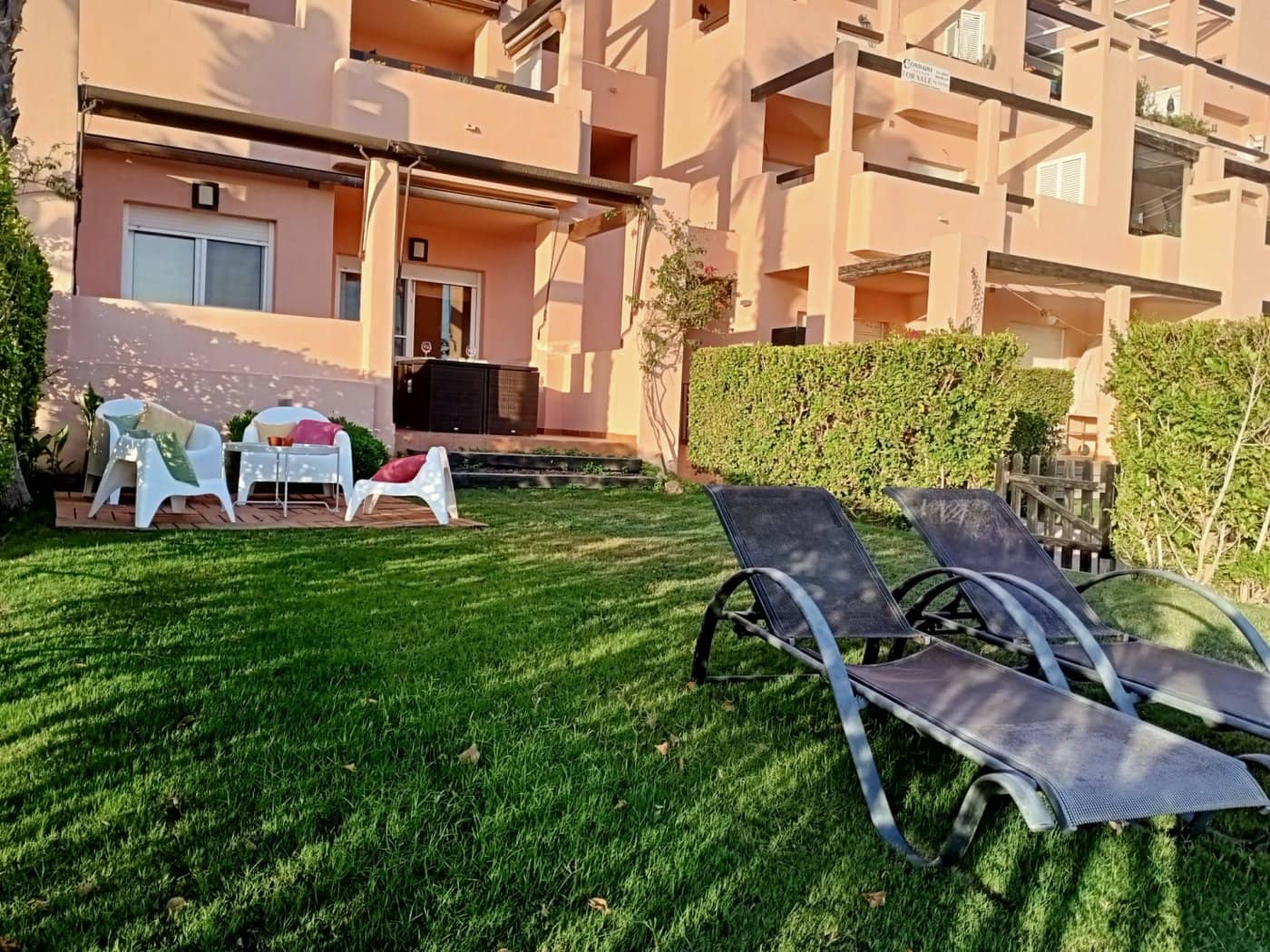 2 Zimmer Apartment zu vermieten in Condado de Alhama mit Pool - 600 € (Ref: 3524799)