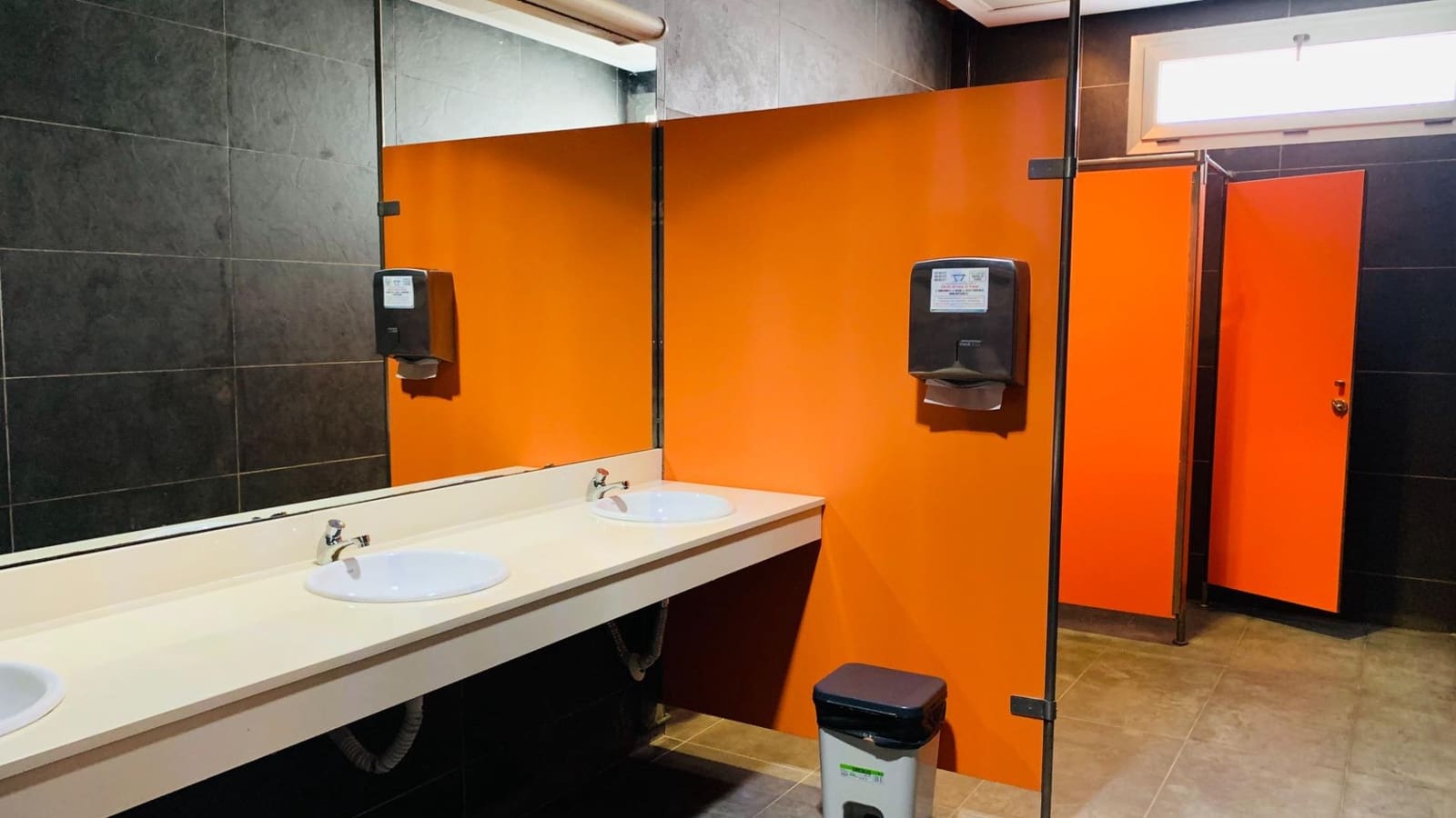 Virksomhed til salg i Condado de Alhama - € 635.000 (Ref: 7540588)