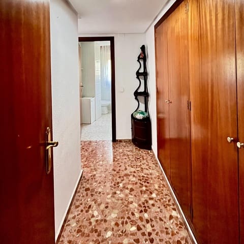 Appartement de 3 chambres à louer à Infante Juan Manuel, Murcie ville avec garage - 900 € (Ref: 8254157)