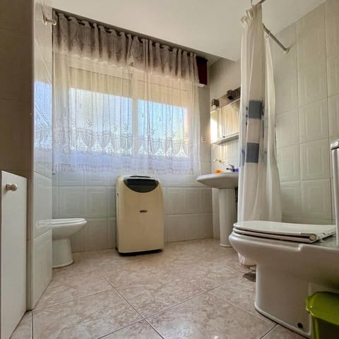 Appartement de 3 chambres à louer à Infante Juan Manuel, Murcie ville avec garage - 900 € (Ref: 8254157)