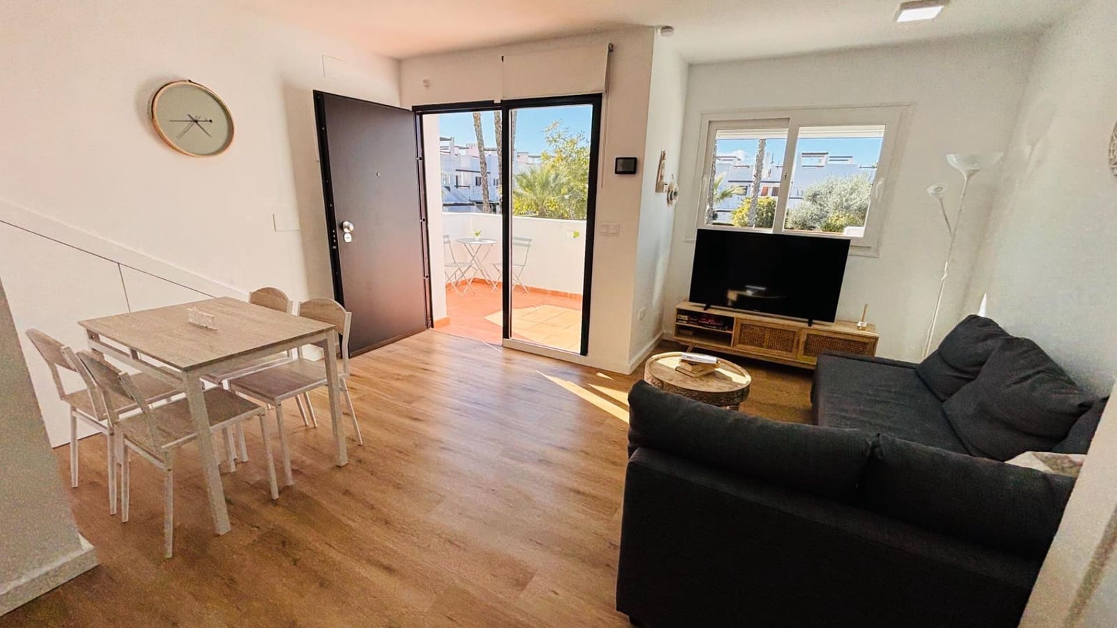 2 bedroom Apartment for sale in Condado de Alhama with pool - € 119,900 (Ref: 9215341)