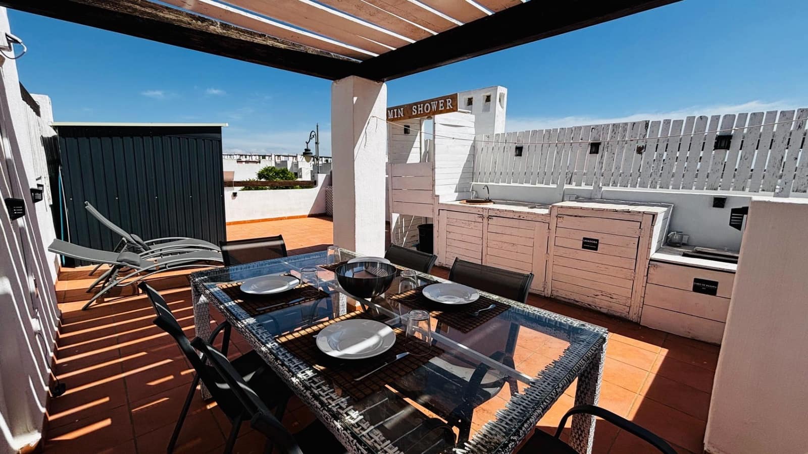 2 bedroom Apartment for sale in Condado de Alhama with pool - € 119,900 (Ref: 9215341)