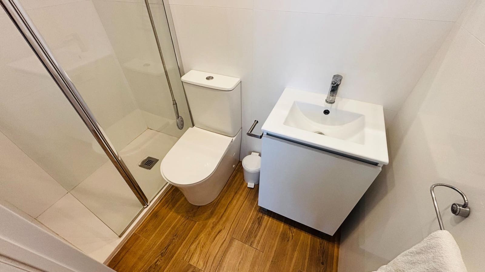 3 bedroom Apartment for sale in Alhama de Murcia with pool - € 135,000 (Ref: 9255209)