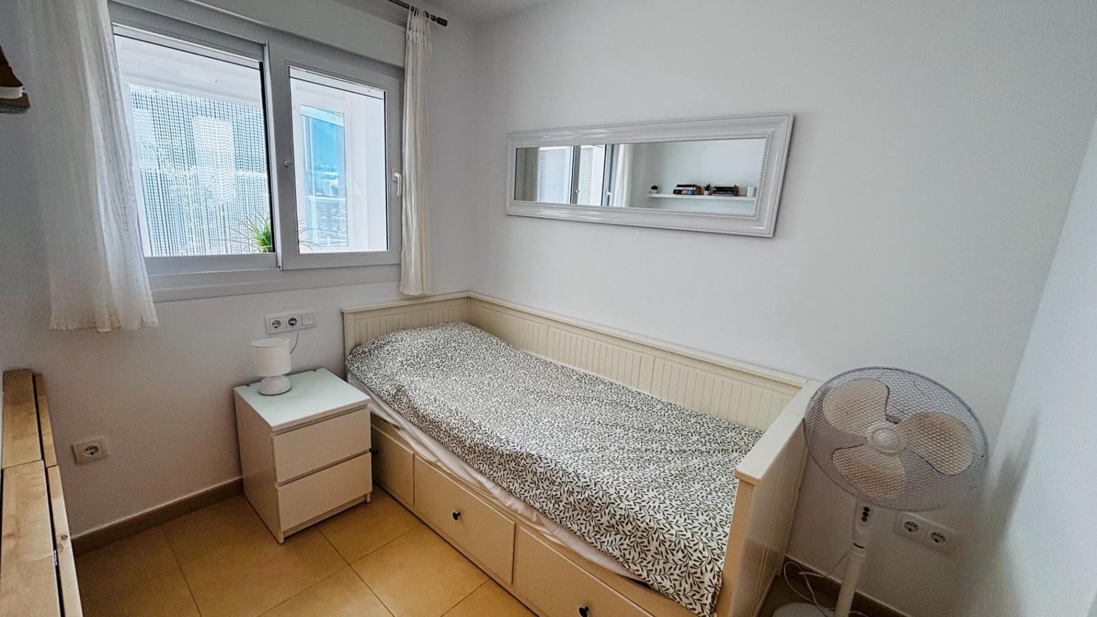 3 bedroom Apartment for sale in Alhama de Murcia with pool - € 135,000 (Ref: 9255209)