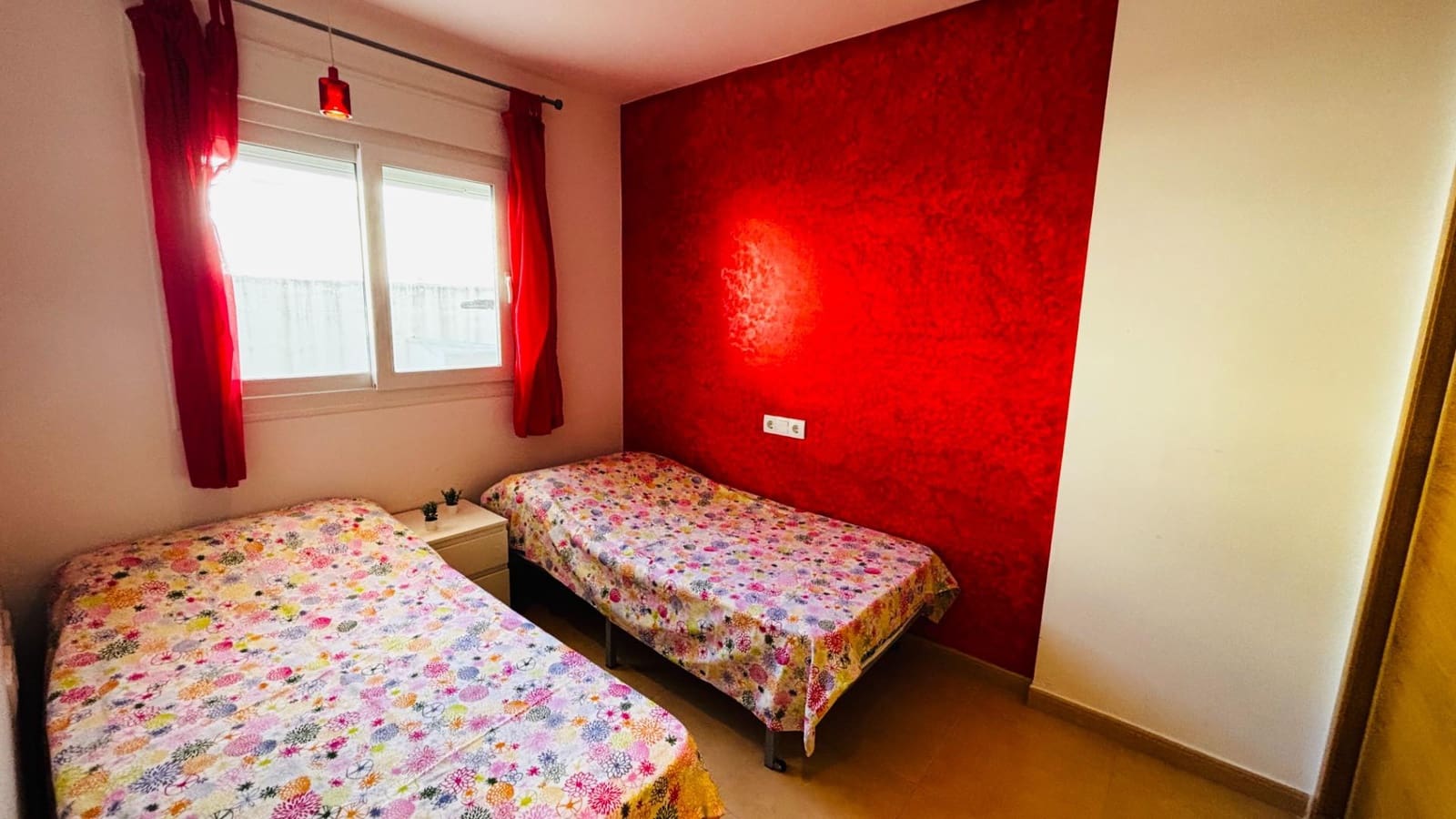 3 sovrum Lägenhet till salu i Condado de Alhama med pool - 125 000 € (Ref: 9297100)