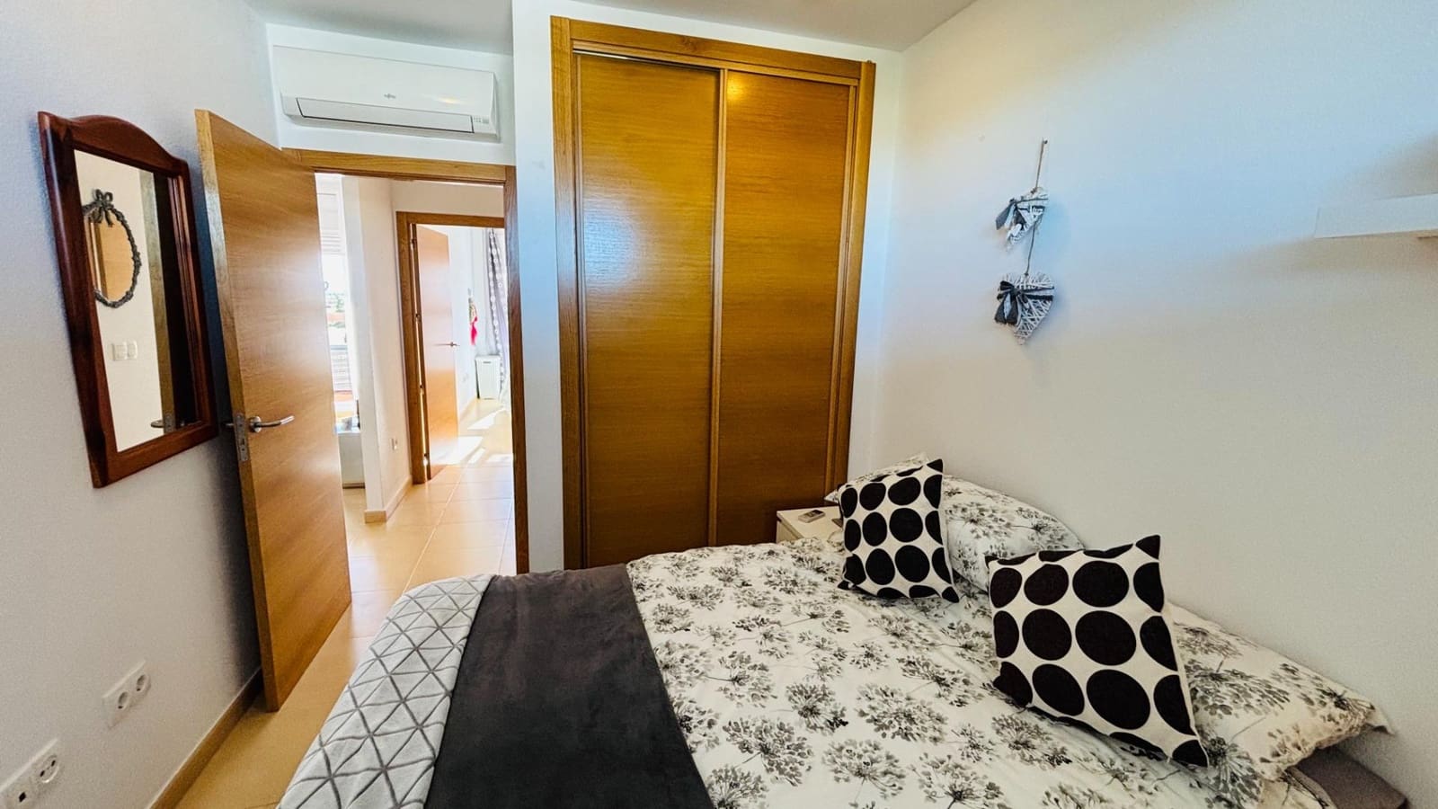 2 sypialnia Apartament na sprzedaż w Condado de Alhama z basenem - 105 000 € (Ref: 9378956)