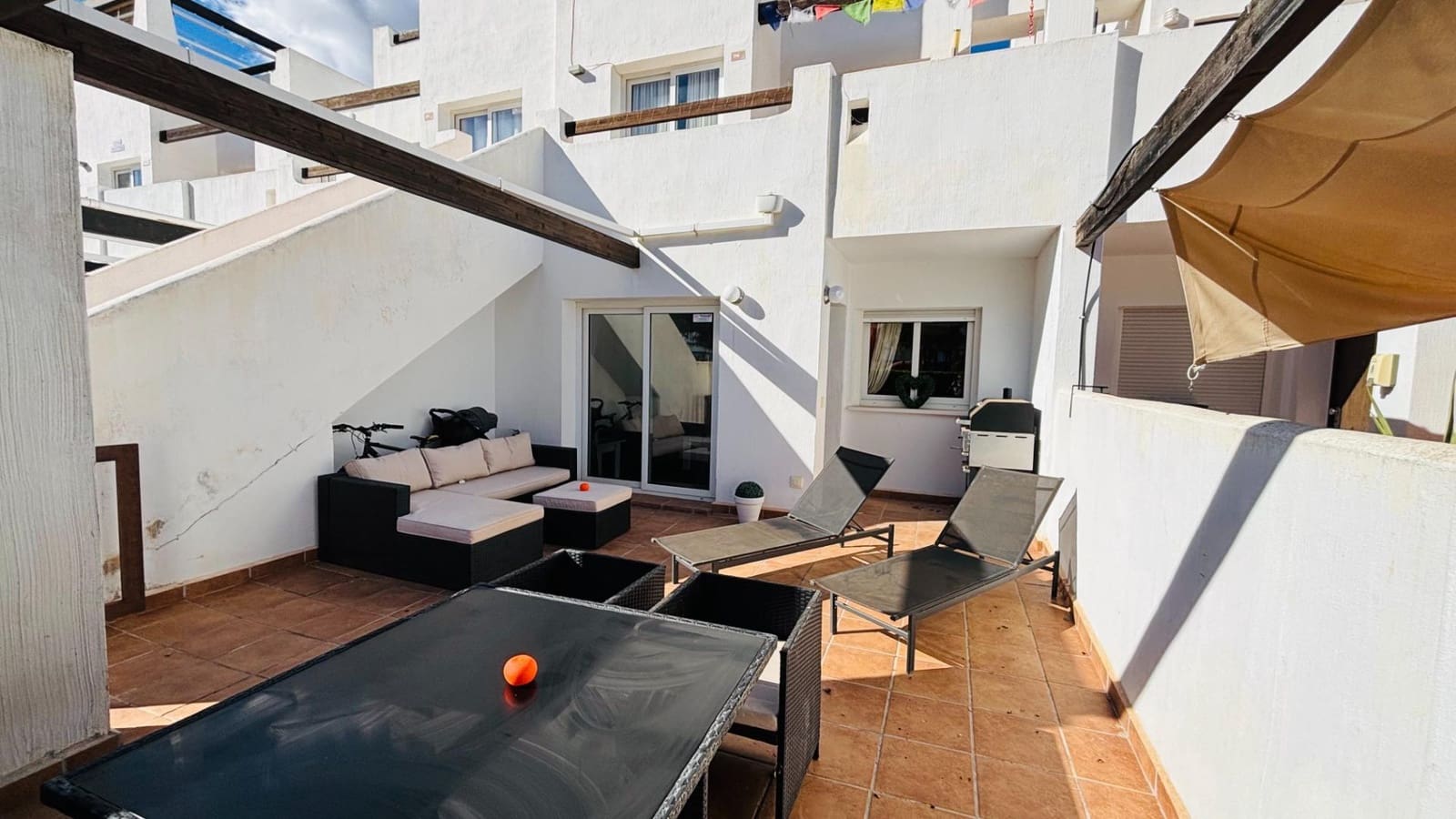 2 soveværelse Lejlighed til salg i Alhama de Murcia med swimmingpool - € 115.000 (Ref: 9410907)