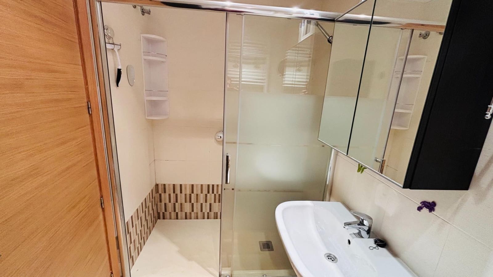 2 sypialnia Apartament na sprzedaż w Condado de Alhama z basenem - 115 000 € (Ref: 9422356)