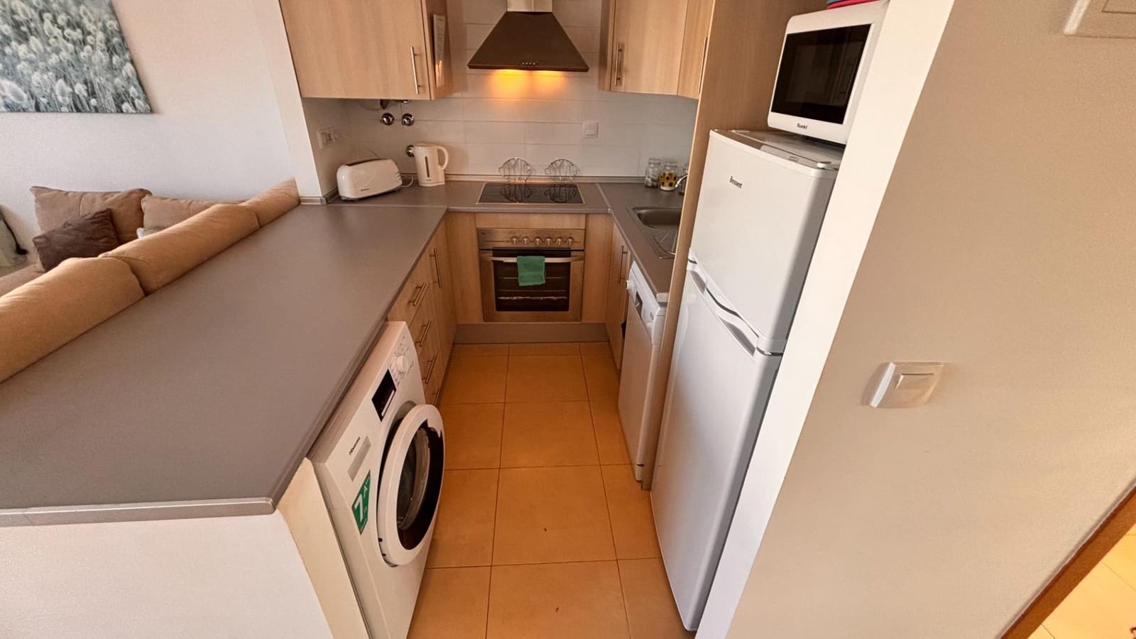 2 soveværelse Lejlighed til salg i Alhama de Murcia med swimmingpool - € 105.000 (Ref: 9491277)