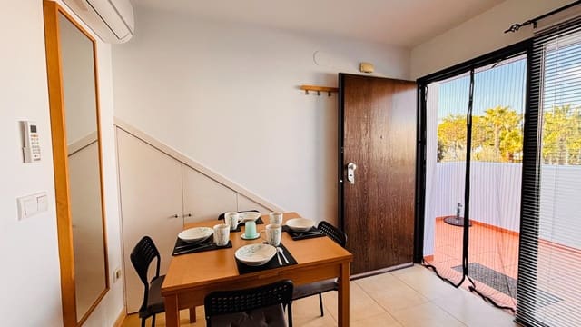 2 soveværelse Lejlighed til salg i Alhama de Murcia med swimmingpool - € 105.000 (Ref: 9491277)