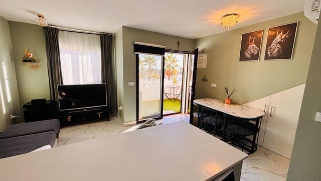 2 bedroom Apartment for sale in Alhama de Murcia with pool - € 120,000 (Ref: 9494537)