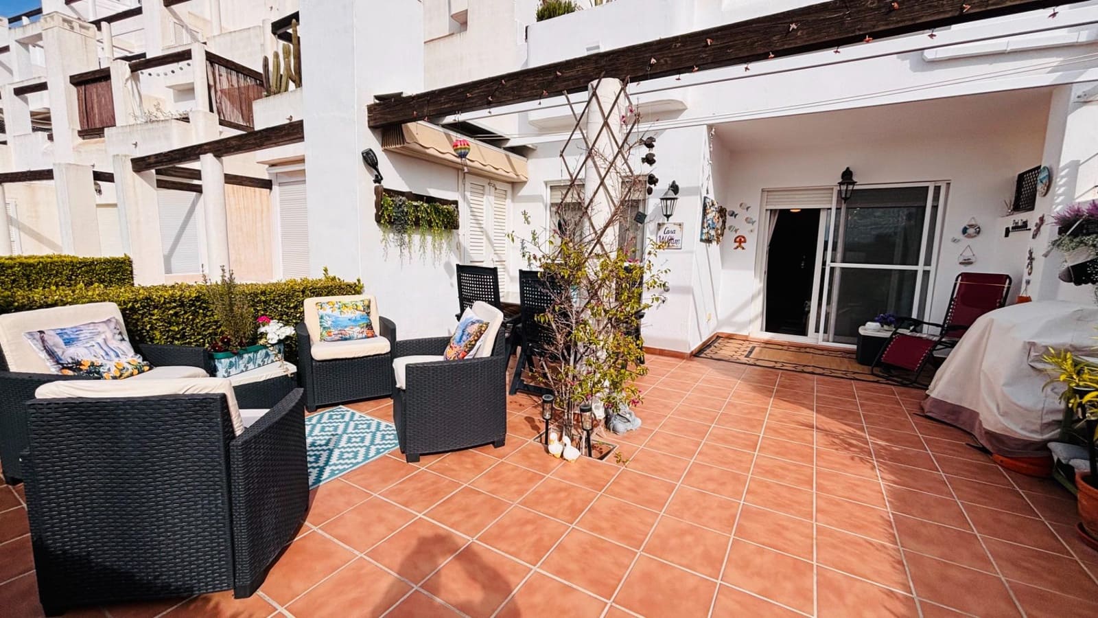 2 Zimmer Apartment zu verkaufen in Condado de Alhama mit Pool - 125.000 € (Ref: 9561713)