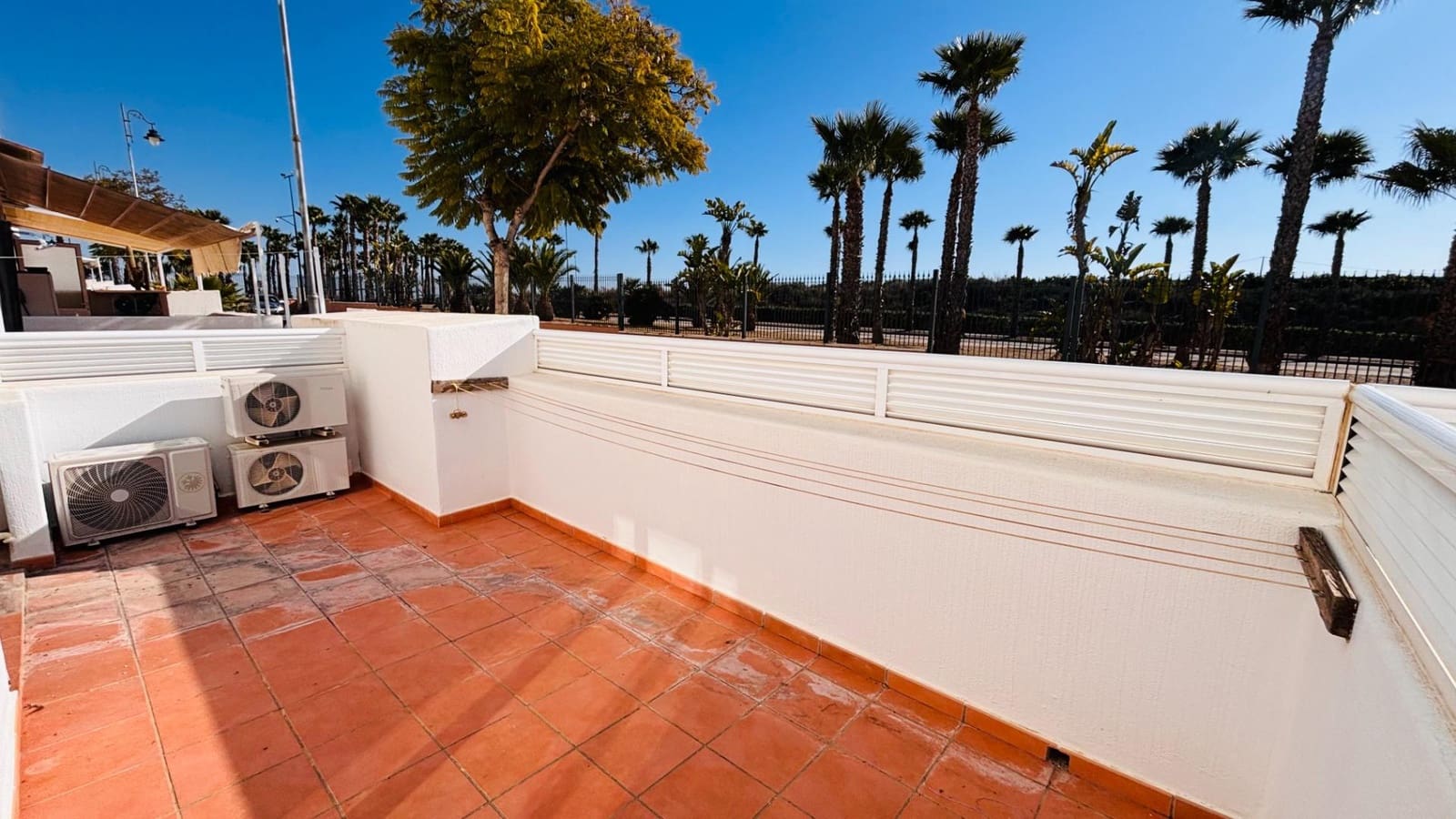 Apartamento de 3 habitaciones en Condado de Alhama en venta con piscina - 115.000 € (Ref: 9561714)