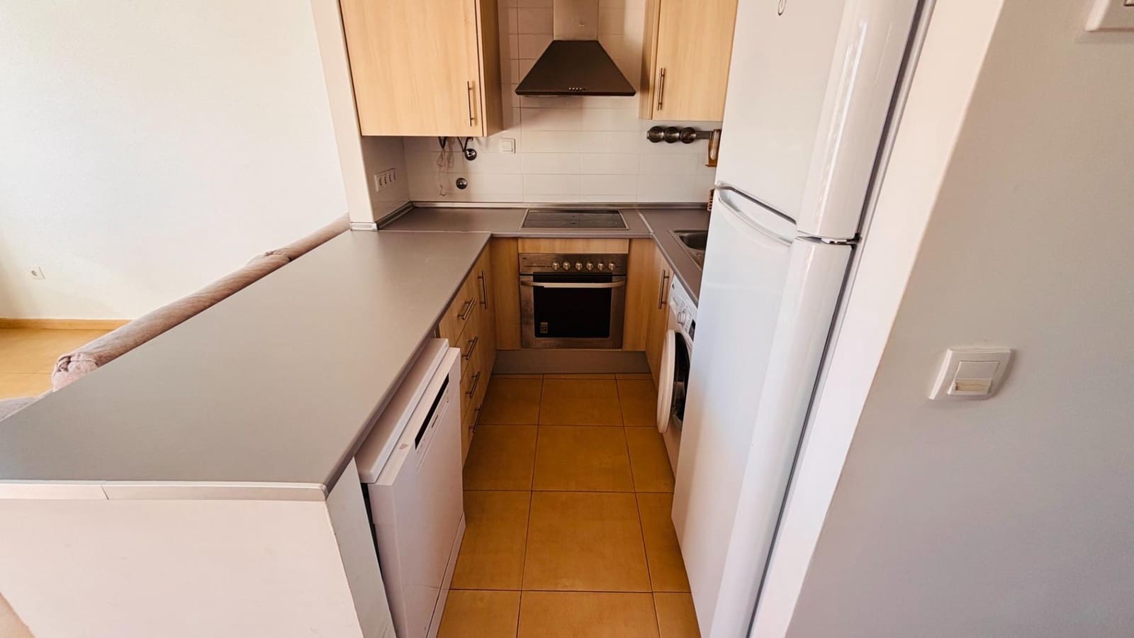 2 makuuhuone Huoneisto myytävänä paikassa Condado de Alhama mukana uima-altaan - 125 000 € (Ref: 9586371)